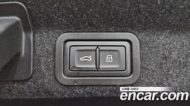 Audi A6 2021 — photo 30
