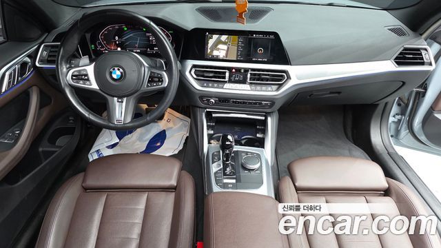 BMW 4-Series 2023 — photo 10