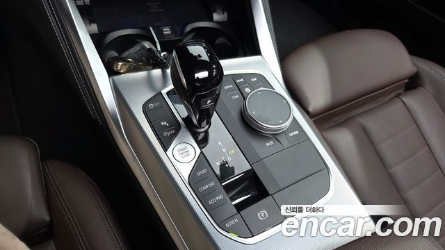 BMW 4-Series 2023 — photo 12