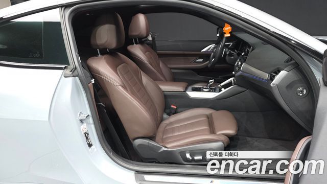 BMW 4-Series 2023 — photo 17