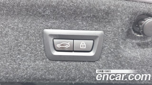 BMW 4-Series 2023 — photo 27