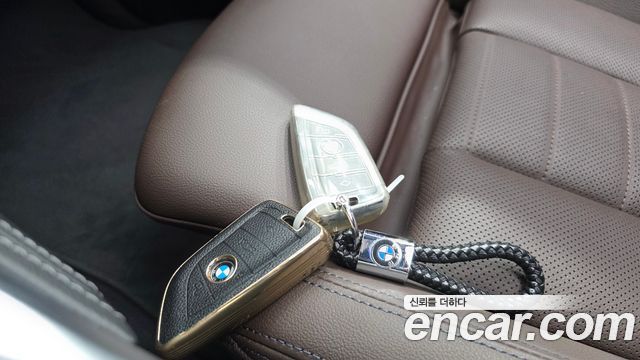 BMW 4-Series 2023 — photo 34