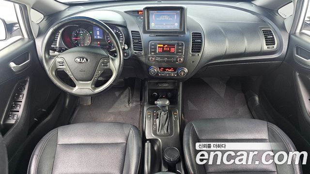Kia K3 2013 — photo 7