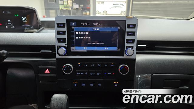 Hyundai Staria 2023 — photo 19