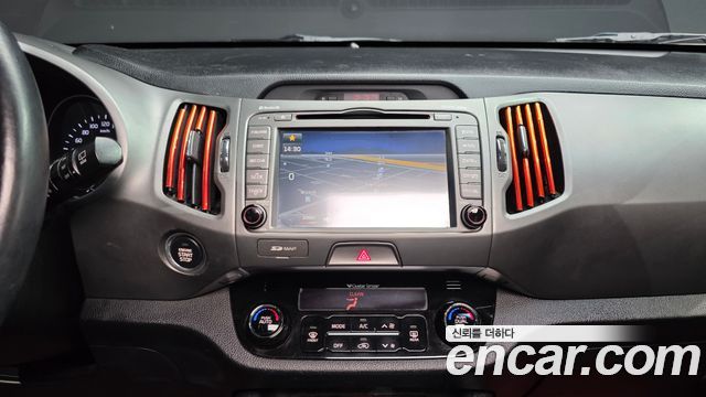 Kia Sportage 2014 — photo 16