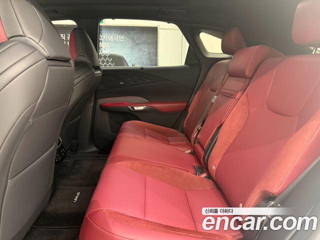 Lexus RX 2025 — photo 12