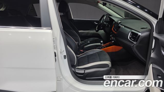 Kia Stonic 2020 — photo 11