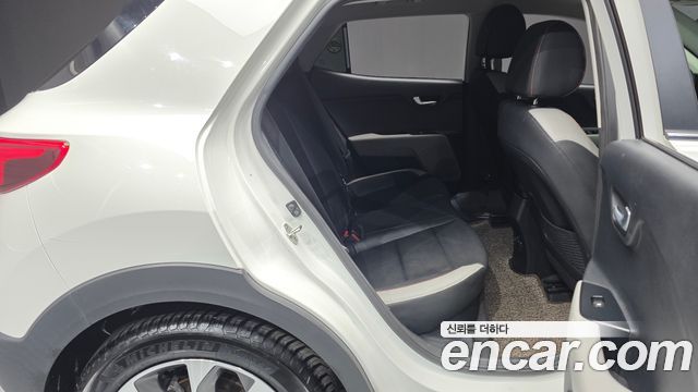Kia Stonic 2020 — photo 12
