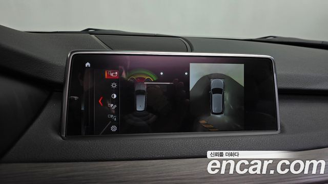 BMW X5 2018 — photo 15