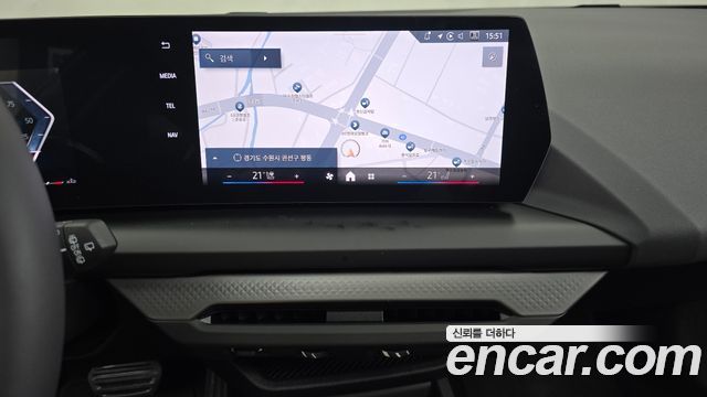 BMW 1-Series 2025 — photo 19