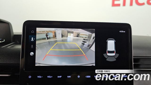 Hyundai Staria 2022 — photo 14