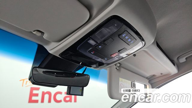 Hyundai Staria 2022 — photo 19