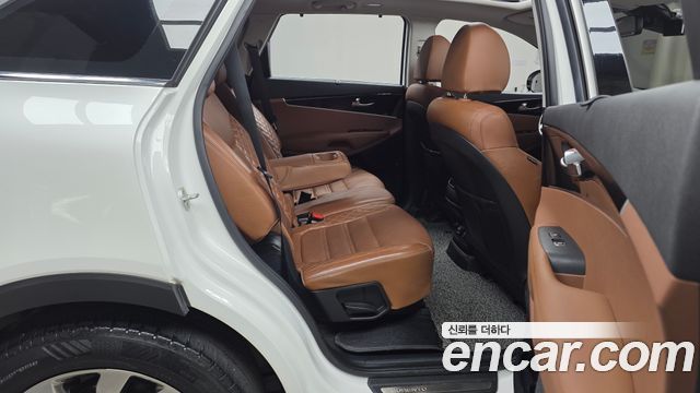 Kia Sorento 2019 — photo 17
