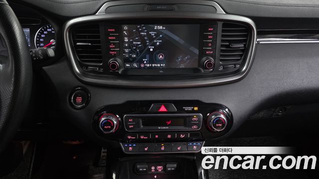Kia Sorento 2019 — photo 20