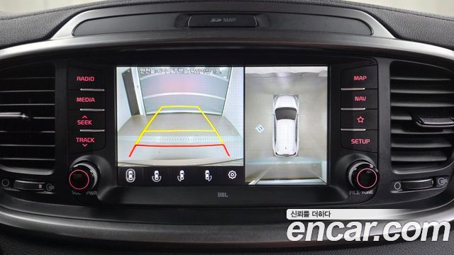 Kia Sorento 2019 — photo 22