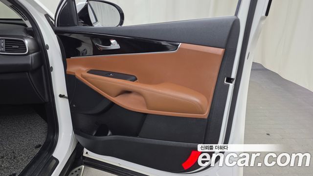 Kia Sorento 2019 — photo 14