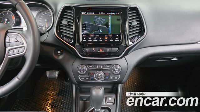 Jeep Cherokee 2021 — photo 23