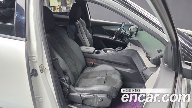 Peugeot 3008 2020 — photo 17