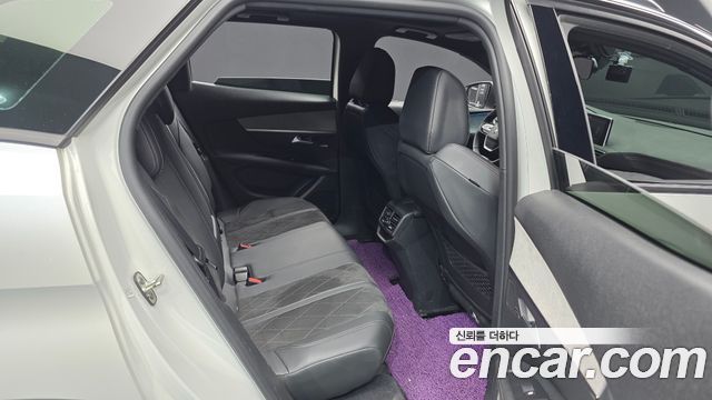 Peugeot 3008 2020 — photo 18