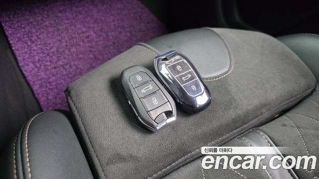 Peugeot 3008 2020 — photo 25