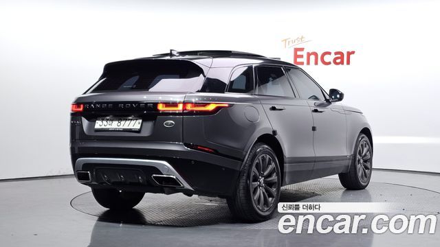 Land Rover Range Rover Velar 2018 — photo 2