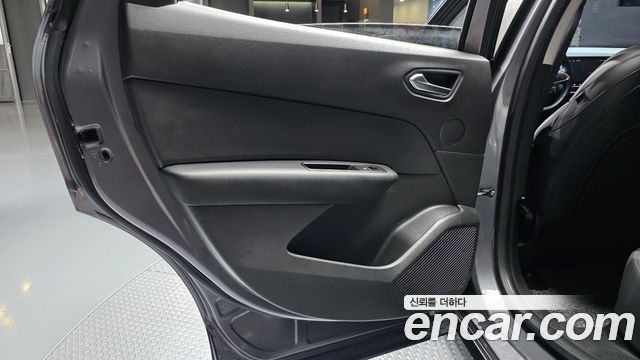 Renault Korea XM3 2020 — photo 15