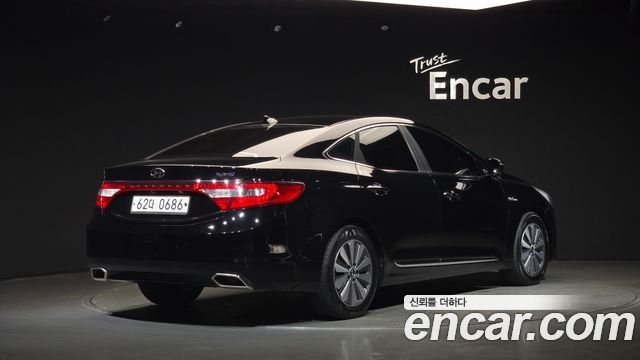 Hyundai Grandeur 2016 — photo 2