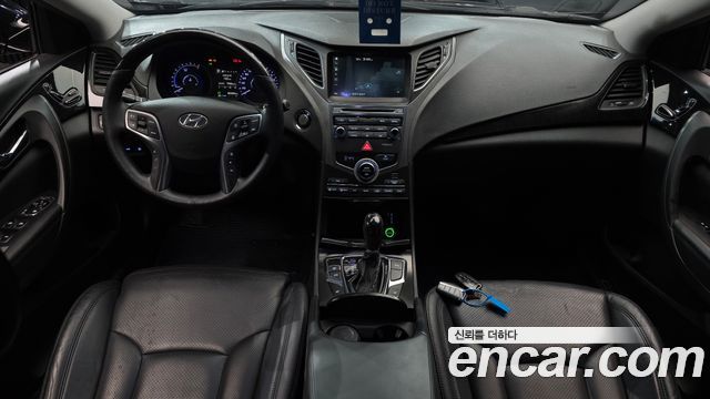 Hyundai Grandeur 2016 — photo 10
