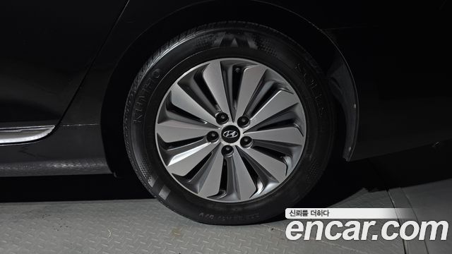 Hyundai Grandeur 2016 — photo 7