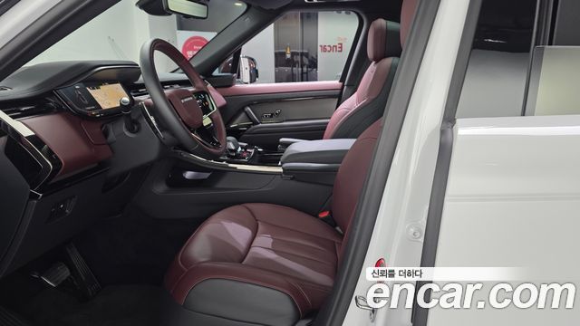 Land Rover Range Rover Sport 2026 — photo 3