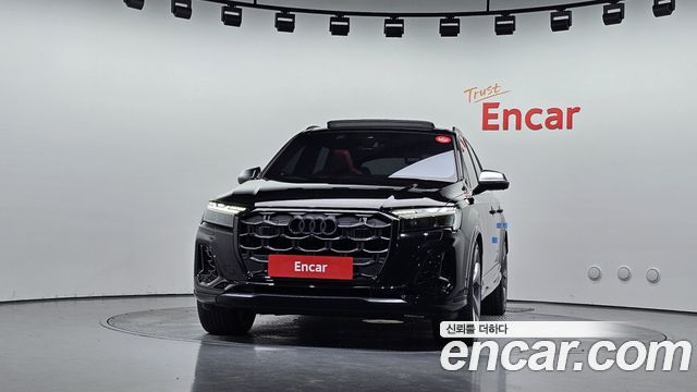 Audi SQ7 2025 — photo 3