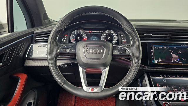 Audi SQ7 2025 — photo 20