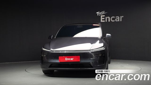 Tesla Model Y 2026 — photo 3