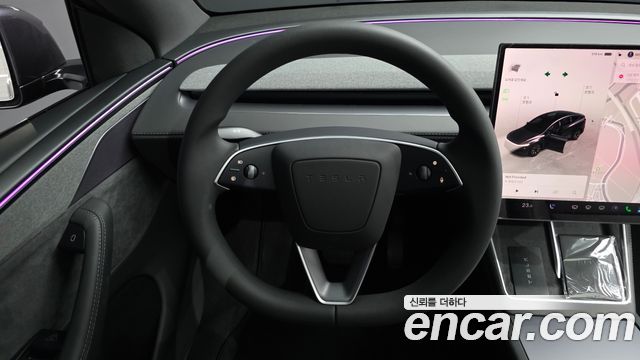 Tesla Model Y 2026 — photo 19