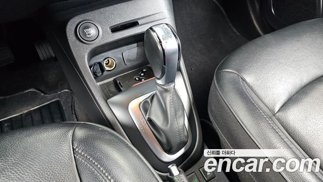 Renault Korea QM3 2019 — photo 9