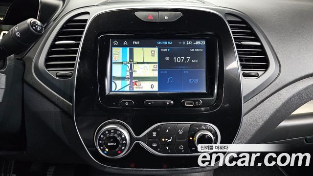Renault Korea QM3 2019 — photo 14