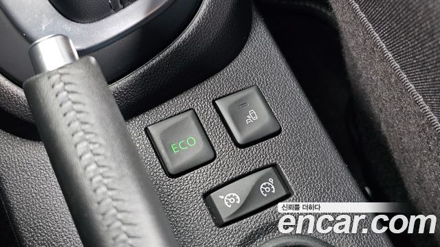 Renault Korea QM3 2019 — photo 19