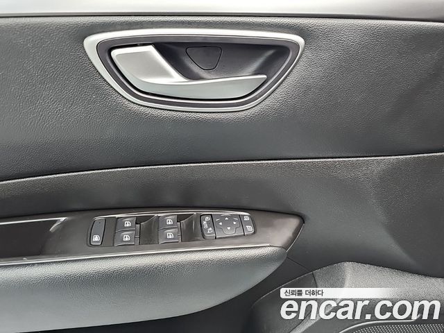 Renault Korea SM6 2020 — photo 16