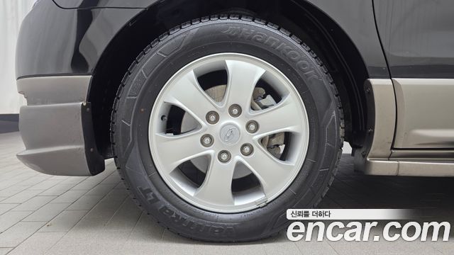 Hyundai Starex 2011 — photo 5