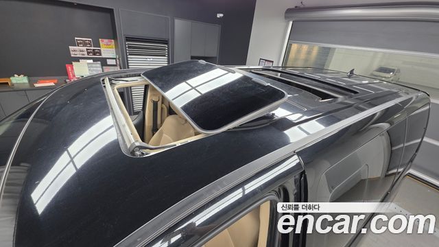 Hyundai Starex 2011 — photo 19