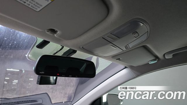 Hyundai AVANTE 2018 — photo 20