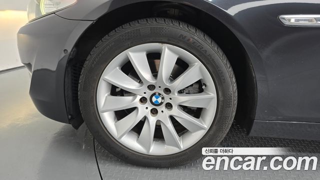 BMW 5-Series 2013 — photo 5