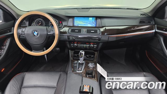 BMW 5-Series 2013 — photo 7