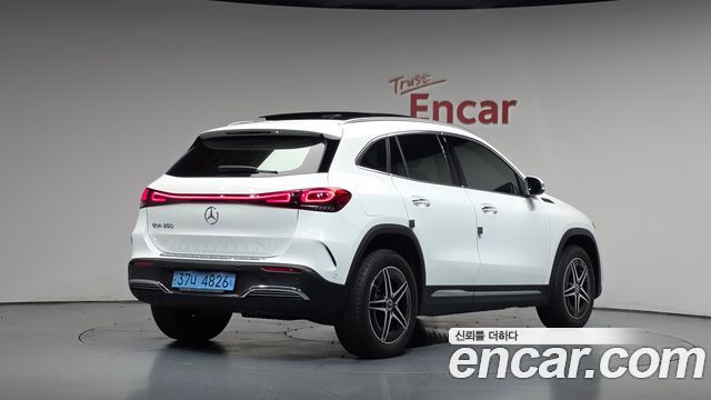 Mercedes-Benz EQA 2022 — photo 2