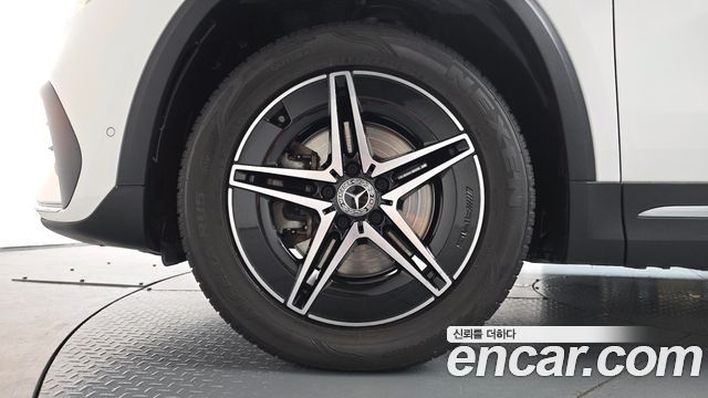 Mercedes-Benz EQA 2022 — photo 5