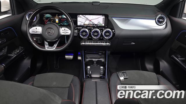 Mercedes-Benz EQA 2022 — photo 10
