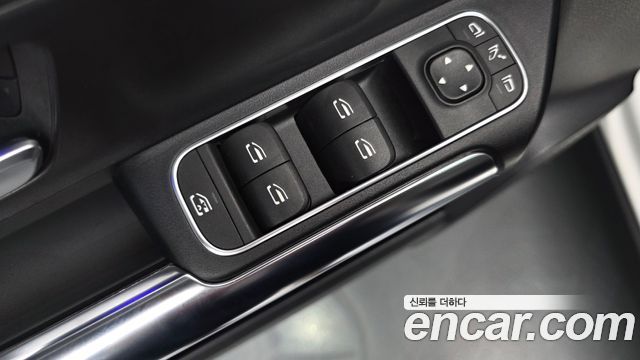 Mercedes-Benz EQA 2022 — photo 29