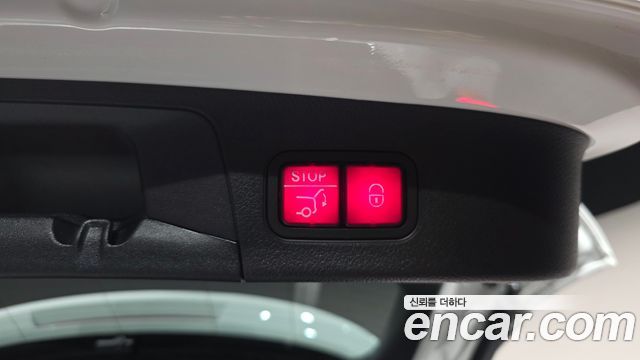 Mercedes-Benz EQA 2022 — photo 30