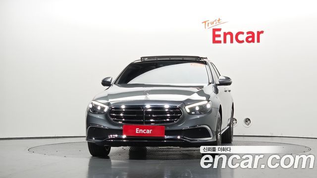 Mercedes-Benz E-Class 2019 — photo 3