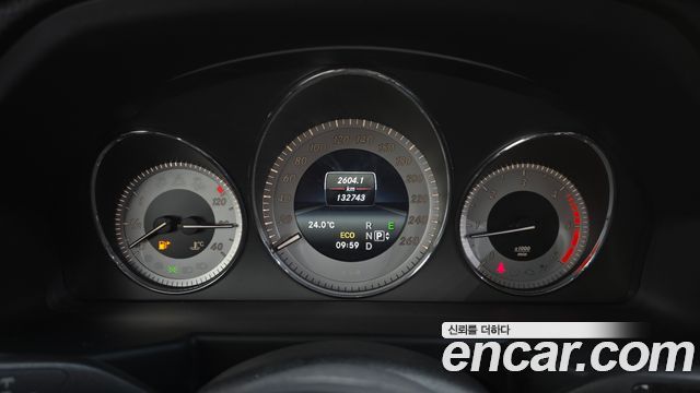 Mercedes-Benz GLK-Class 2015 — photo 11